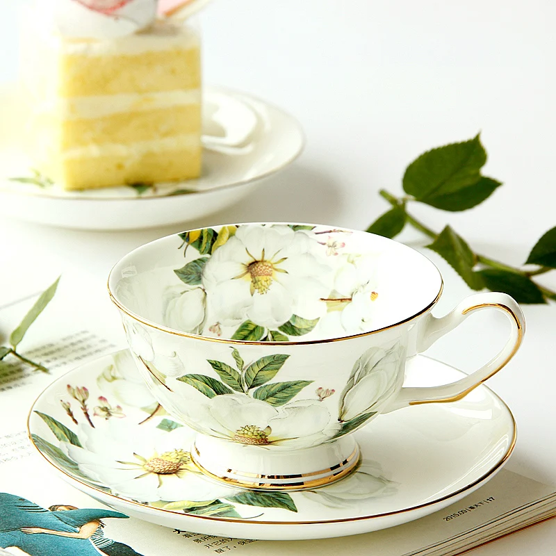 220ML Fine Bone China Tea Cup Set with Saucer Camellia Design Tasse a Cafe Ceramic Cup Espresso Coffee Cups Cup and Saucer ceramic coffee cup set