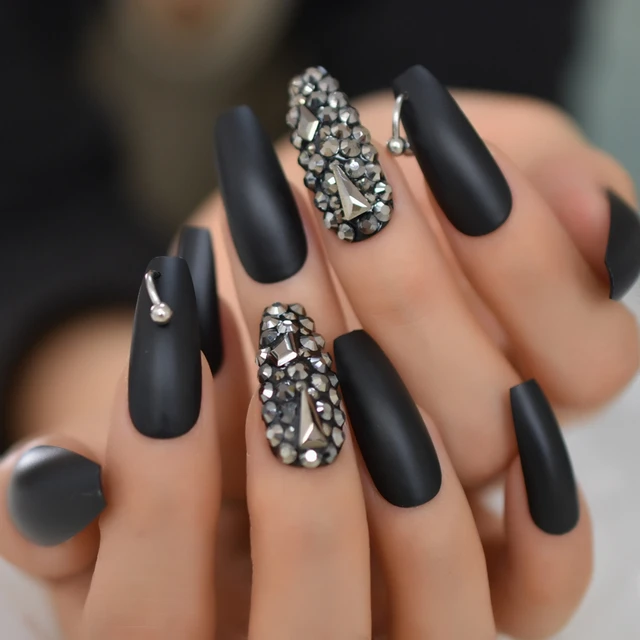 Uñas falsas estilo Audrey Hepburn negro cuadrado medio acrílico Artificial  uñas postizas plata brillo decoración uñas Consejos 24 - AliExpress