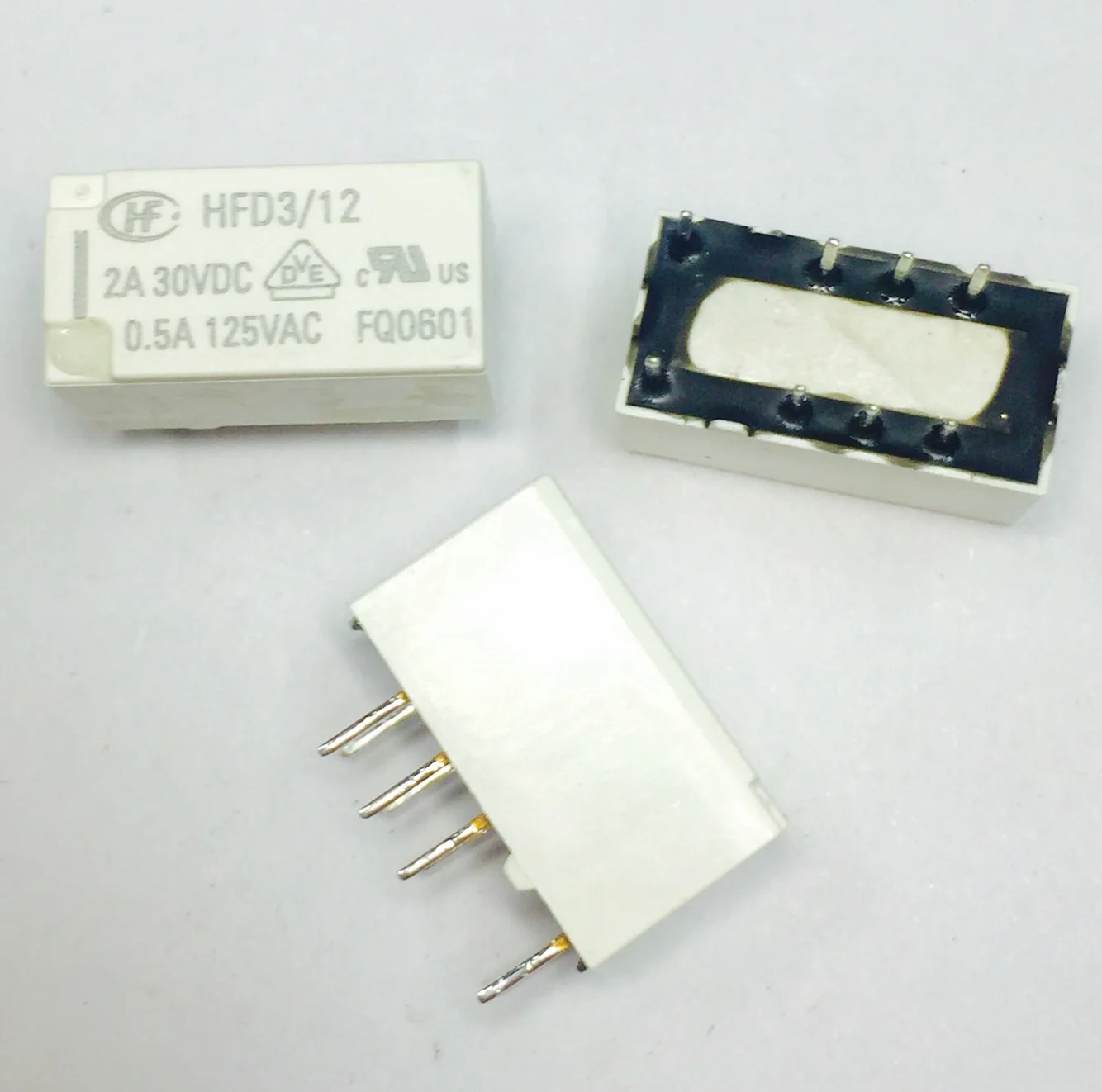 Макрореле HFD3-12V 2A30VDC1A125VAC 2 открываются и закрываются связаться с нами