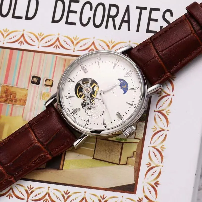 

WG10203 Mens Watches Top Brand Runway Luxury European Design Automatic Mechanical Watch