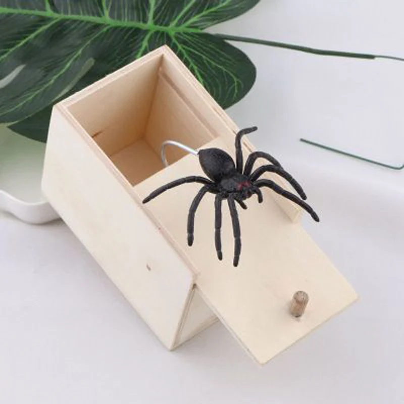 White Box Подарок на день дурака, деревянный розыгрыш, домашний офис, пугающая игрушка, коробка, кляп, паук, мышь, дети, смешная игра, шутка, Подарочная игрушка - Цвет: White Box
