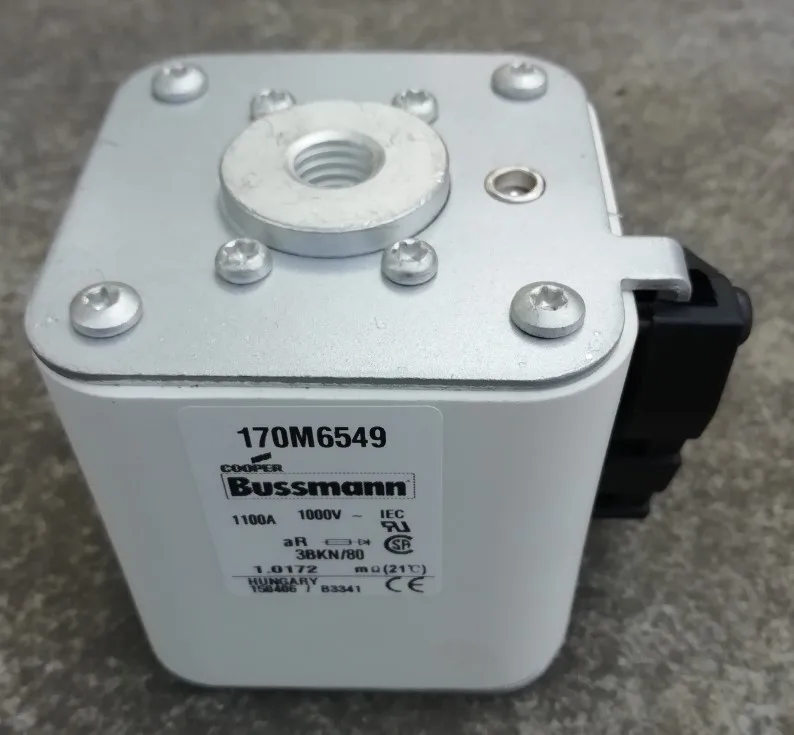 Предохранители: 170M6349 1100A 1000 V/170M6549 1100A 1000 V/170M6599 1100A 1000V aR