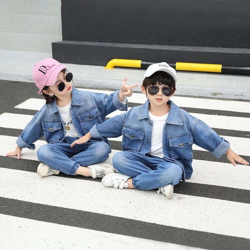 

Children's clothing Unisex denim suit 2020 new spring Korean children's jacket children Denim Jacket + Jeans 2 Pcs Set