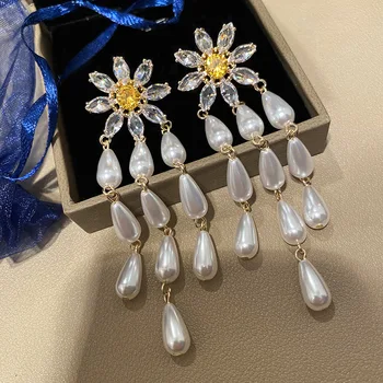 

fashion flower white pearl tassel earring for women