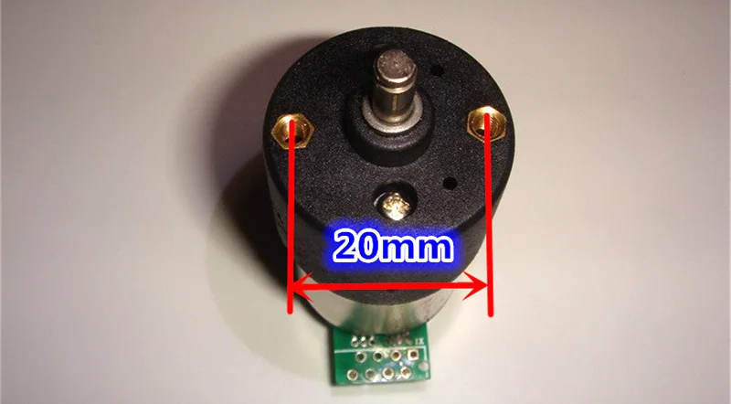 Используется импортный мини-двигатель замедления 12V 70rpm с обнаружением Холла