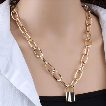 

Personality Exaggerated Thick Chain Geometric Necklace Simple Temperament Lock-shaped Retro Necklace