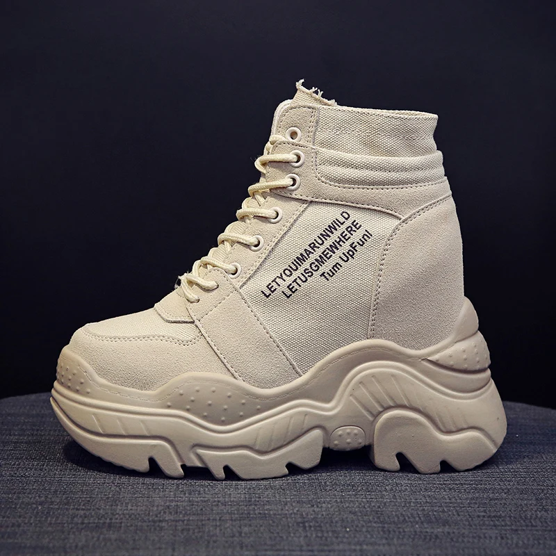 

Handsome Martin Boots WOMEN autumn 2019 new thick-bottomed inside high-rise locomotive short boot net red guidi bottom girl