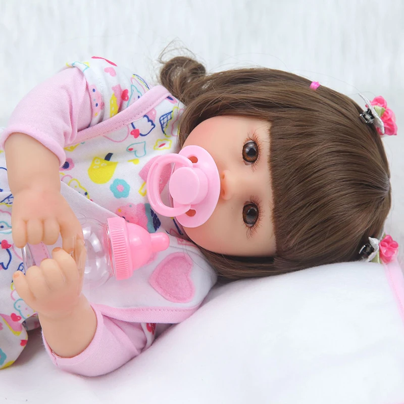 42 см Reborn Baby Doll игрушка мягкая силиконовая милая розовая ткань для тела модная короткая объемная Реалистичная кукла для новорожденных подарки для малышей