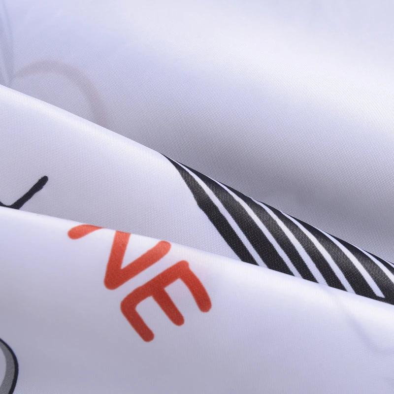 3740325121_1110597417