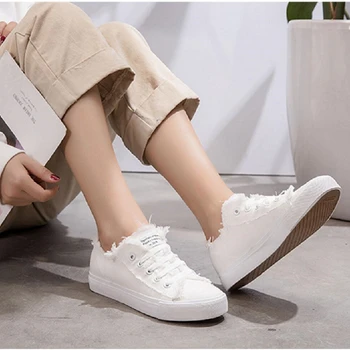 

Spring Imported New Korean Plush Shallow Mouth Low-top Harajuku Fashion Flat Breathable Womens Casual White Canvas Shoes Chic