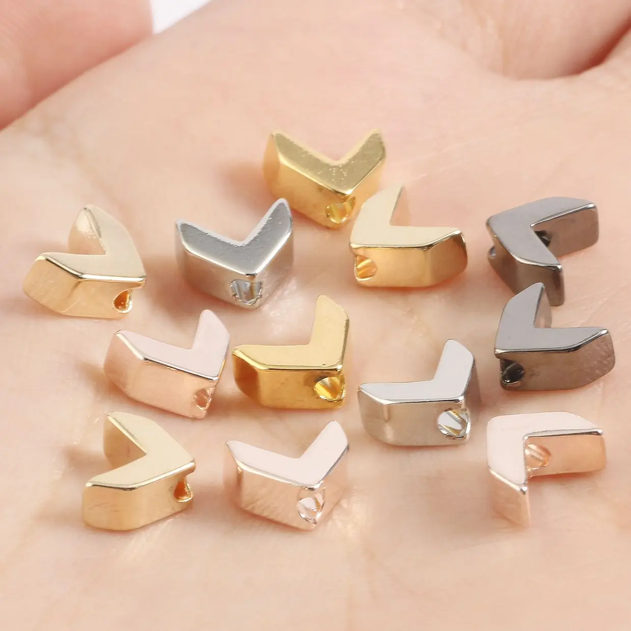 

10 шт., медные бусины-стрелы, 6,5x6 мм