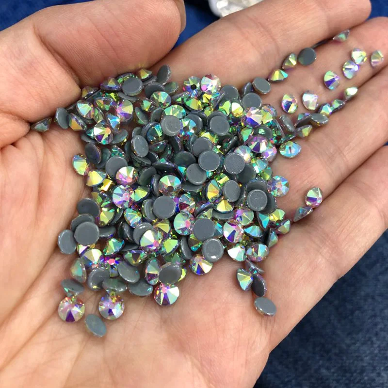 Crystal AB Bling Best Crystal AB прозрачные железные стразы с плоским основанием 16 граней стразы Горячая фиксация стразы для украшения одежды Бикини - Цвет: Crystal AB