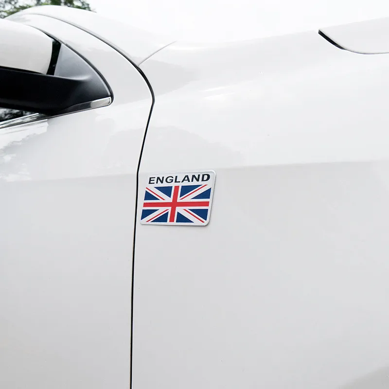 4421463472_1325348640