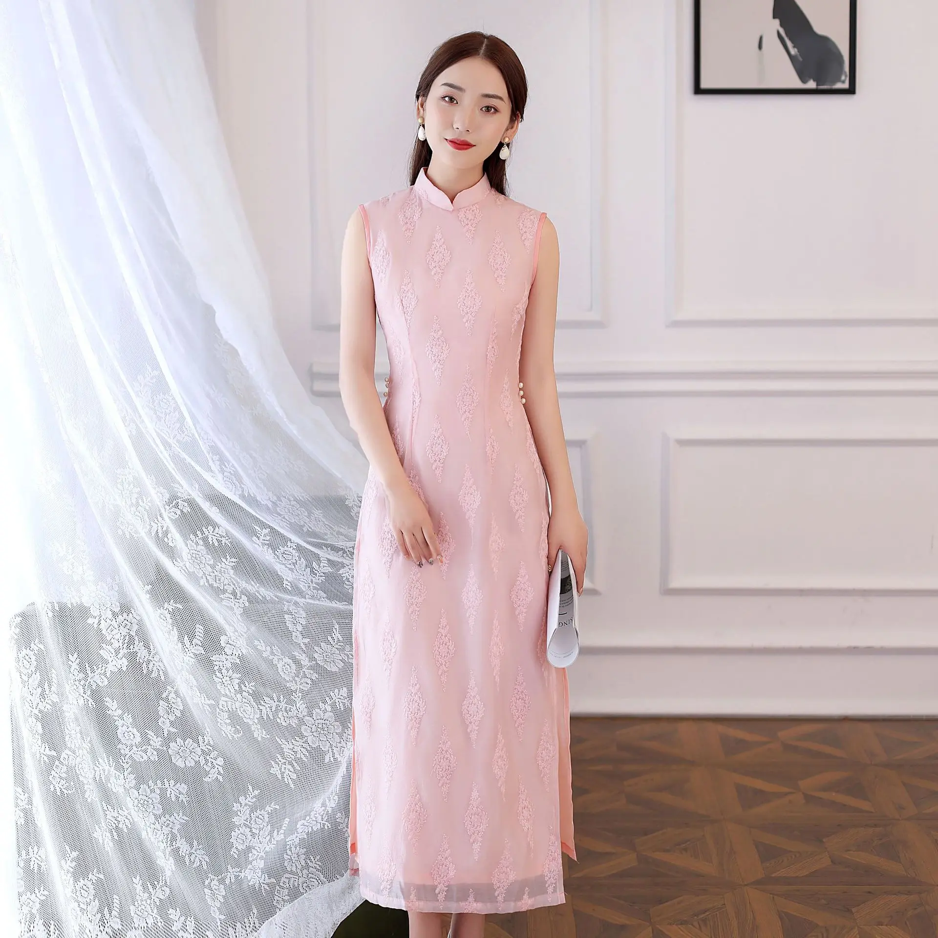 

Spring And Summer New Sweet Female Sleeveless Stand Collar Dresses Retro Solid Color Daily Girl Embroidered Cheongsam Dress