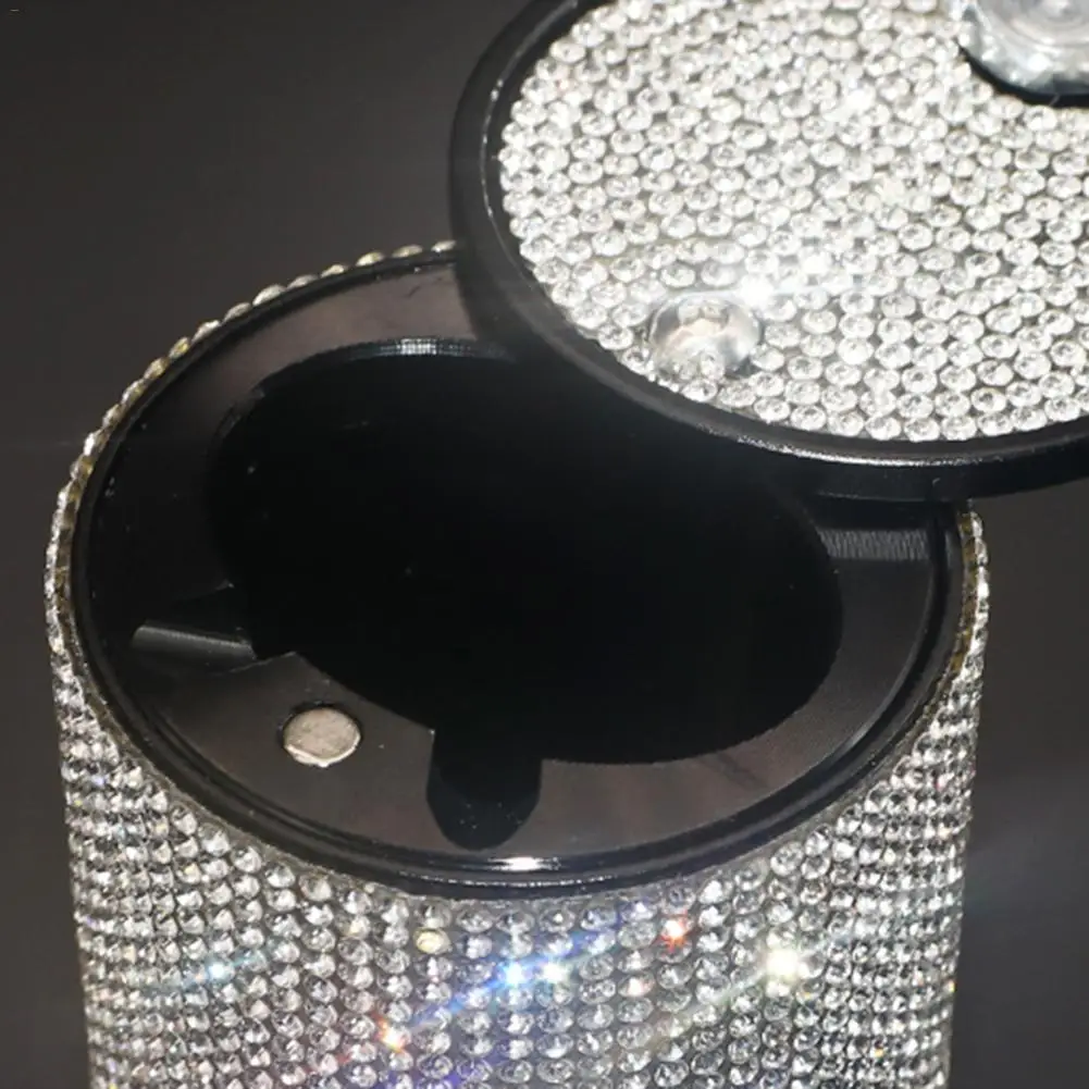

Desktop Trash Can Rhinestone Car Ashtray With Multi-Function Car Personality Covered Car Interior Car Accessories Car Ashtray