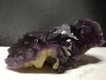 

163.6gNatural purple fluorite mineral specimen, quartz crystal, furniture ornament