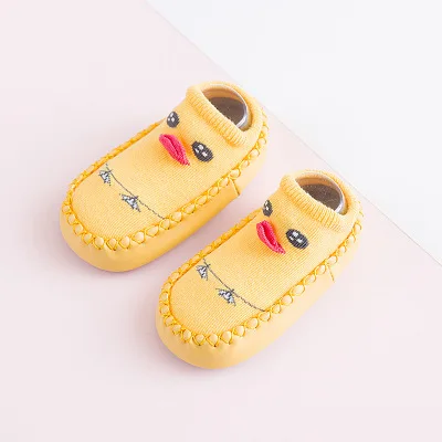 yellow Хлопковые короткие носки для маленьких девочек и мальчиков, обувь нескользящие носки для малышей, обувь с рисунком, милый ребенок новорожденный, носки для первых шагов - Цвет: yellow
