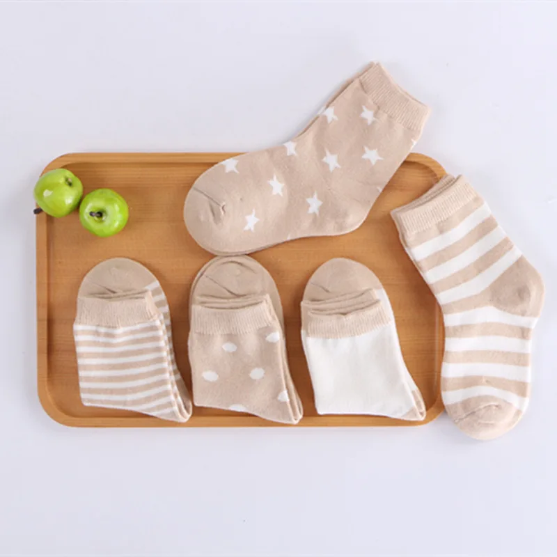 5 Pair/Lot Kids Soft Cotton Autumn Winter Socks Boy Girl Baby Cute Cartoon Warm Stripe Dots Fashion Sport Socks Children Gift