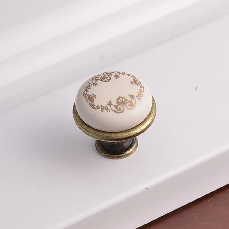 

Creative Paperback Large Light Hook Modern Minimalist Cabinet Large Drawer Handle Simple European Large Cabinet Door Handle