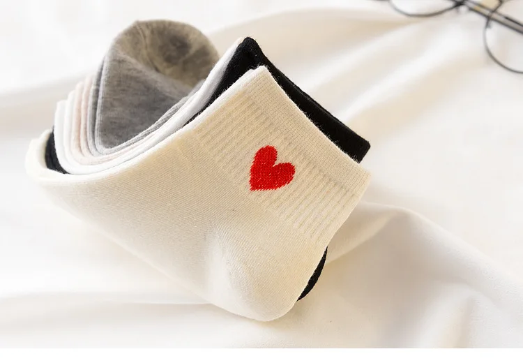 Spring And Autumn Low Top Short Socks Sports WOMEN'S Socks Heart Pattern Fashion Comfortable Breathable Zhuji Socks Women's Fash