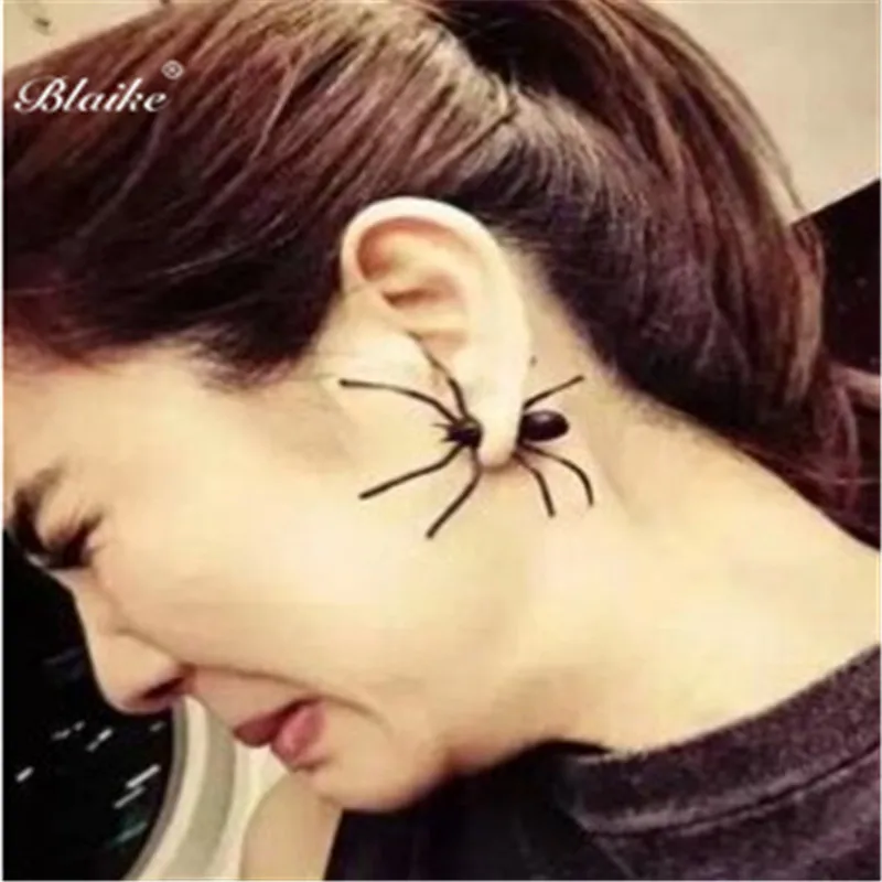 Blaike преувеличенные черные серьги-гвоздики с пауком для женщин и мужчин, серьги в стиле панк, забавные украшения на Хэллоуин, праздничные подарки