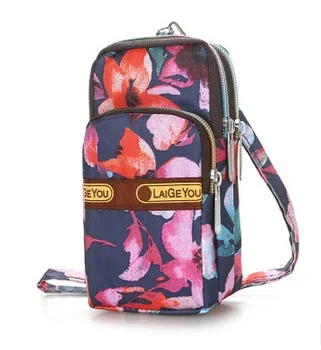

Women Mini Crossbody Bags Arm Wallet Waterproof Nylon Shoulder Phone Bag Shoulder Wallet Arm Bag Boho Floral Vintage Handbag