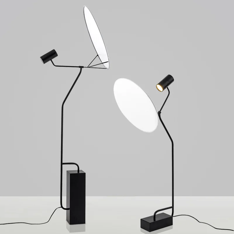 

Style Nordic postmodern simple iron art radar projection designer art living room model room lamp