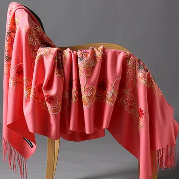 

New Winter Warm Solid Scarf For Women/Lady Soft Cashmere Pashmina Shawls Flower Embroidery Cashmere Female Big Size Wraps Capes