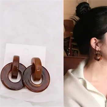 

2020 Women's Elegant Acrylic Geometric Long Dangle Earrings Female Trendy Resin Acetate Connection Brincos Jewelry