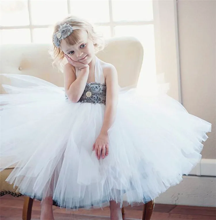 3940561181_1493948683