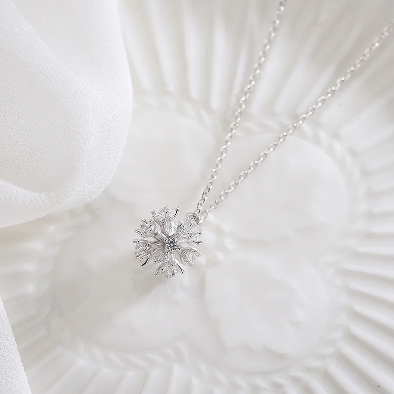 925 Sterling Geometry Beauty Planet Necklace South Korea INS Elegant Wind Girl'S Rhinestone Snow Globe Dandelion Pendant