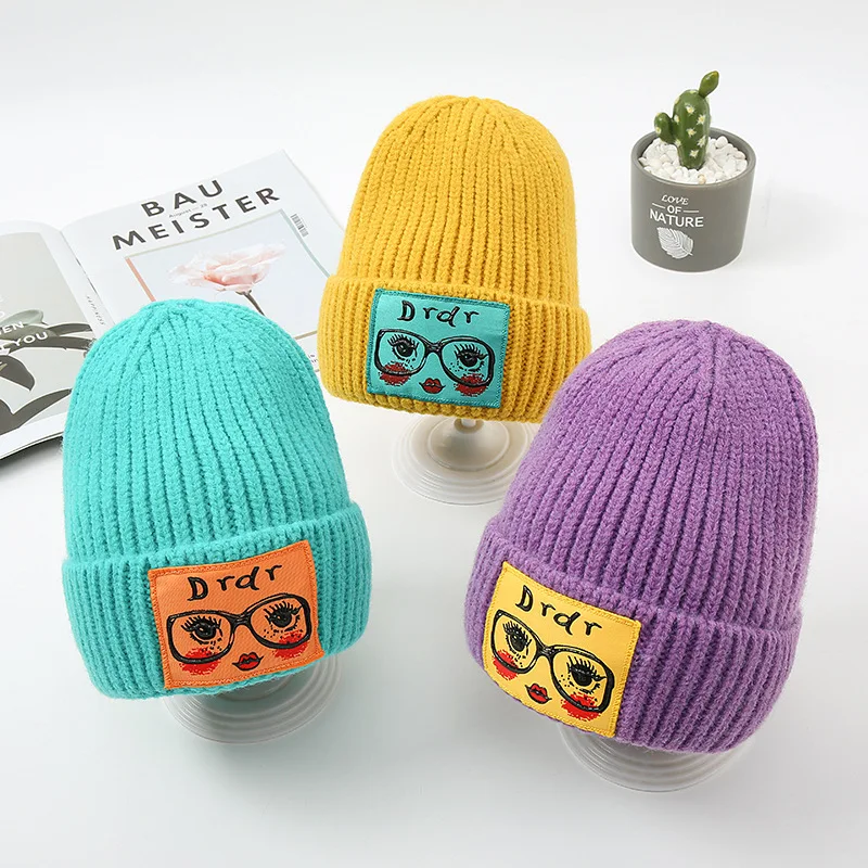 

New Smiling Face Cloth Embroidered Knitted Hat Winter Wool Hat Street Hip-hop Hat Winter Hats for Women Bucket Hat