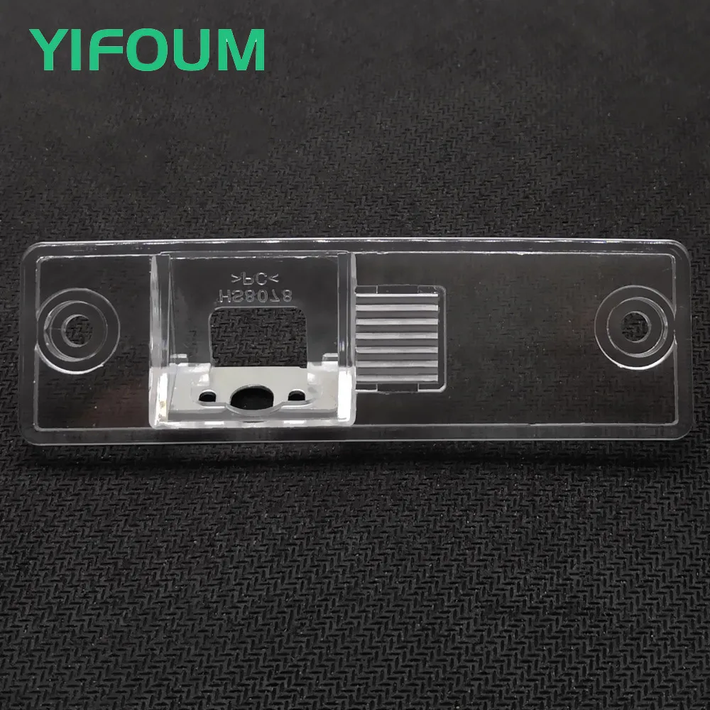 

YIFOUM Car Rear View Camera Bracket License Plate Light For Toyota Asian Fortuner Land Cruiser Prado 4Runner Hilux Sequoia