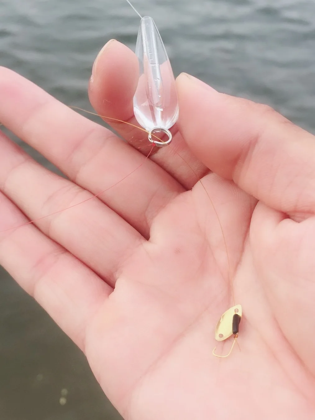

Small Summer Lure Sequin White Tie Fishing Group Sunflower Seed Snakehead Rod Fly Help Cast Maker Lure Creek