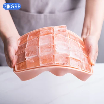 

24 grid square ice cube abrasive whiskey beer beverage ice cube tray cold drink home bar party ice cream mold refrigerator tool