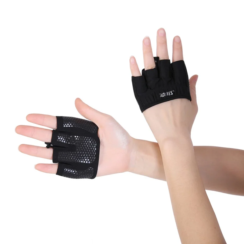 1 пара Противоскользящих мужских и женских перчаток для тренажерного зала, дышащие перчатки для бодибилдинга, тренировок, занятий спортом, фитнеса, кроссфита - Цвет: Черный