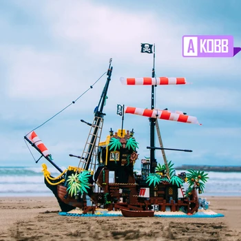 

In Stock Building Blocks 21322 Pirates of Barracuda Bay Blocks Toys for Children Gift