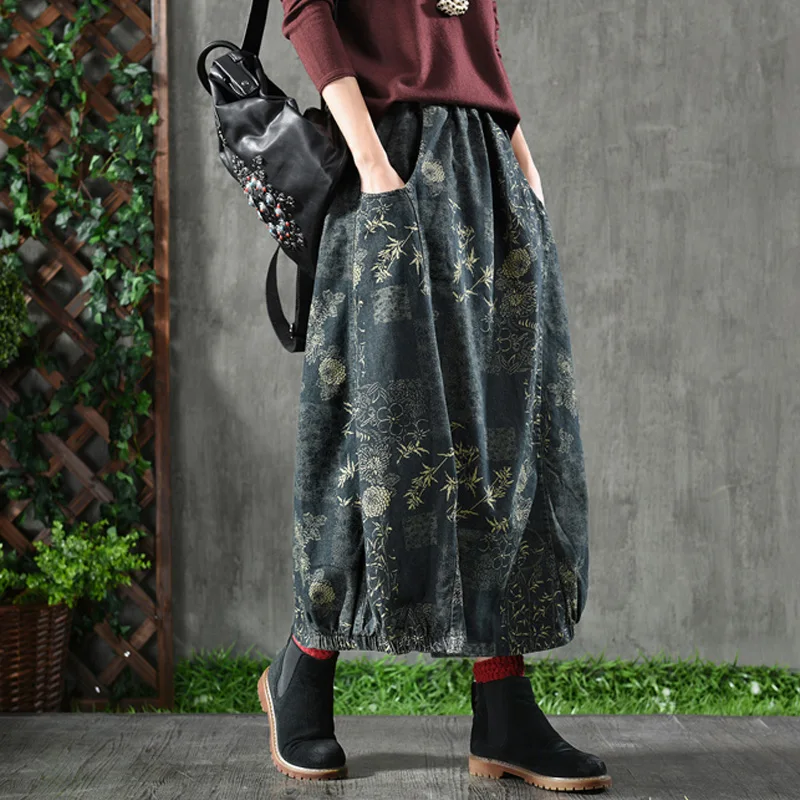 Утолщенная женская джинсовая юбка юбки с цветочным принтом и эластичным поясом