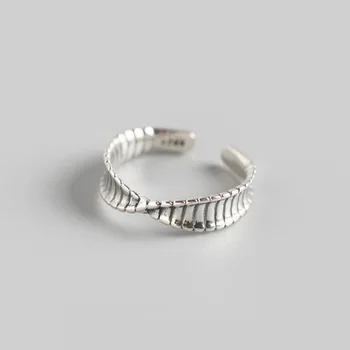 

100% 925 Sterling Silver Twist Pattern Mobius Open Rings For Women Personality Girl Gift Fine Jewelry 925-9