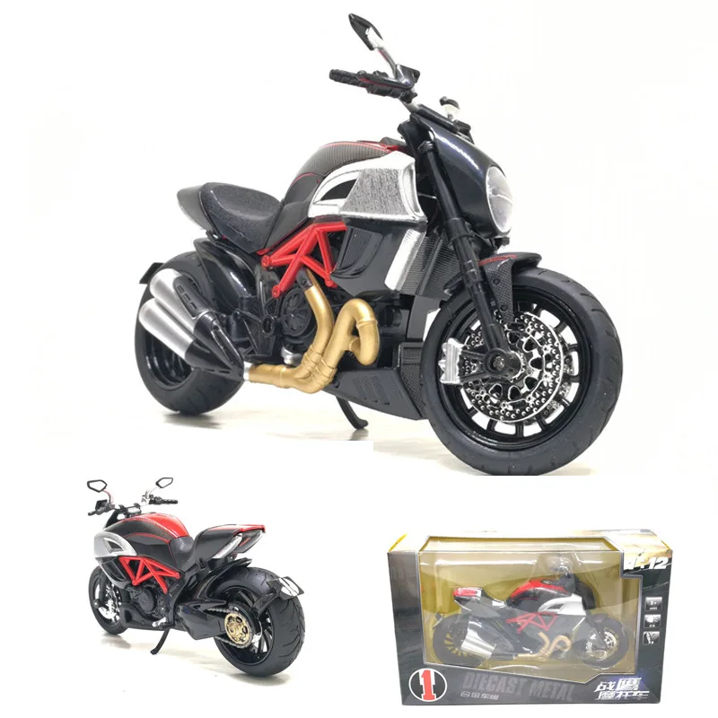 

Boxed 1: 12 Ducati Diavel Model Alloy Motorcycle Model Street Bike Metal Locomotive Sound And Light Toy