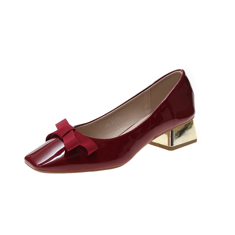 Пикантная красная женская обувь на низком каблуке; элегантная балетная обувь для женщин; Лоферы без застежки; женская обувь на плоской подошве; женская обувь черного цвета; - Цвет: Red