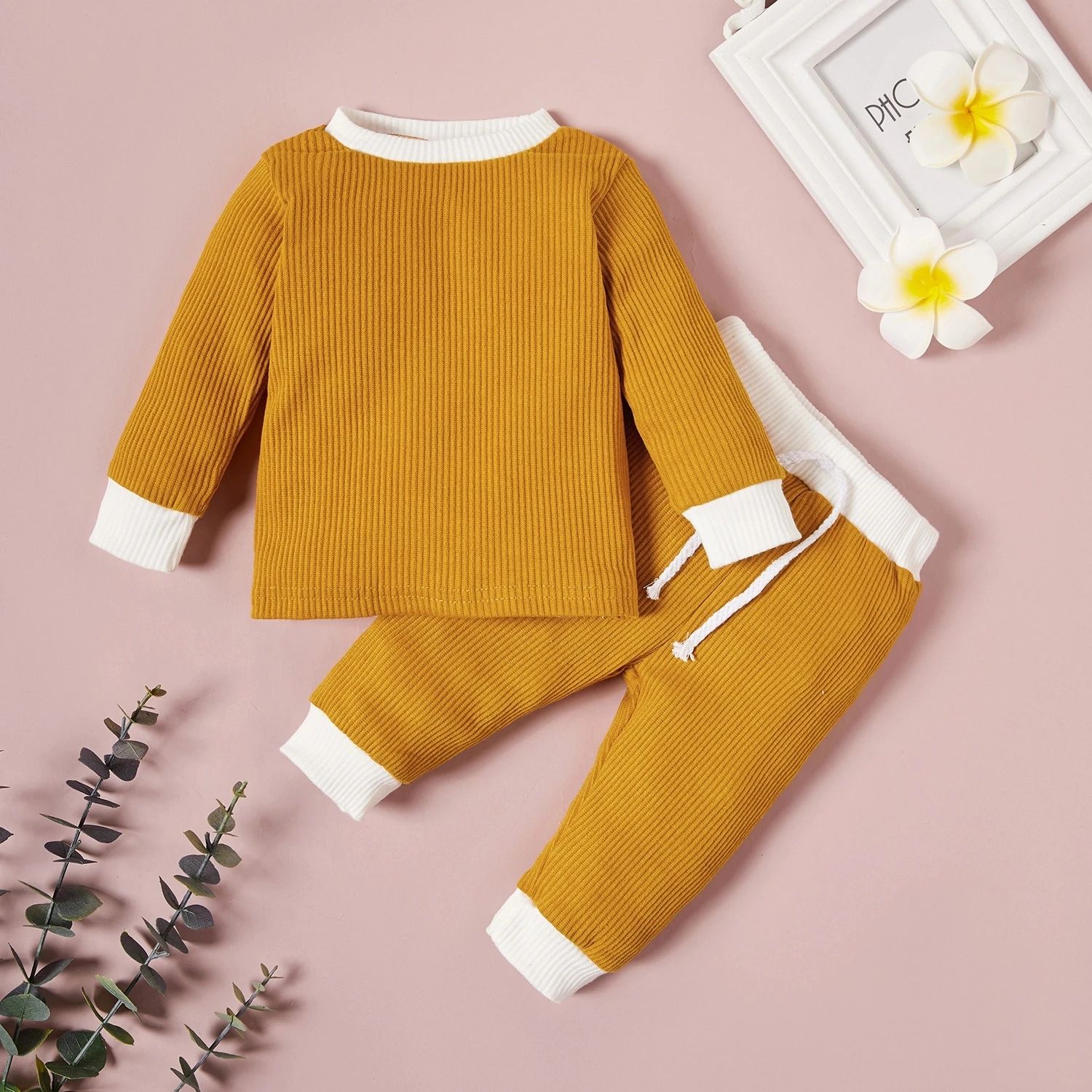PatPat New Autumn and Winter Patchwork Baby Girl Sweet Baby's Sets Color Block Baby Girl Home Clothes