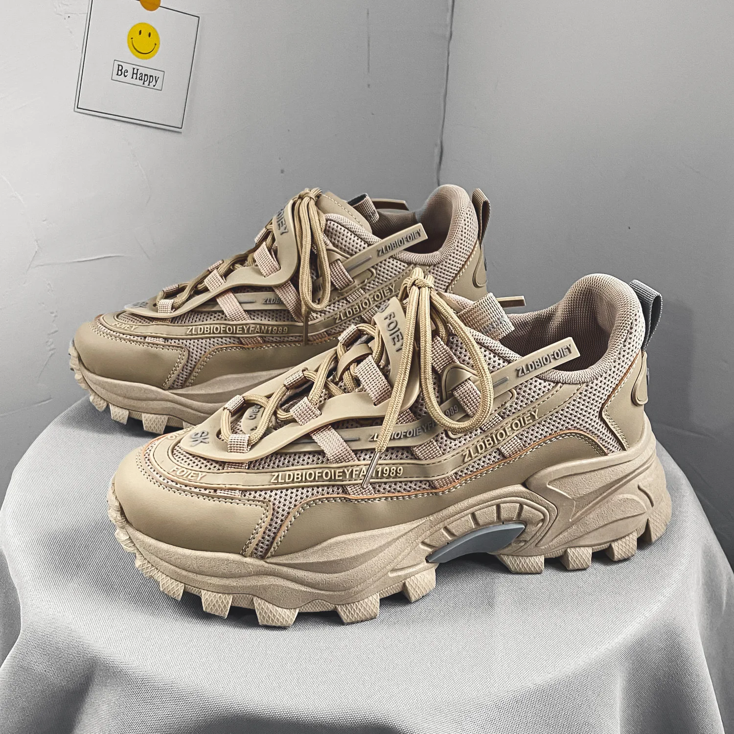 

The New Fashion Spring and Autumn Men's Casual Shoes Thick bottom platform Sneakers Increase Comfortable Shoes A12-82