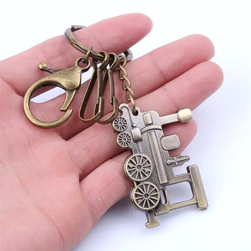1 шт. брелок поезд крутой металлический локомотив очаровательный для ключей