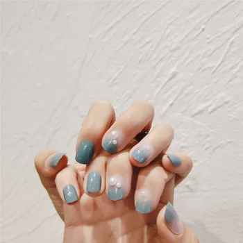 

24pcs Spruce Twilight Gradient Color Short Length Fake Nails Bride Photo Prop Detachable Pearl Decor Daily Wear Nails TY