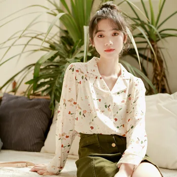 

French Retro Print Shirt Student Fresh 2020 Korean Design V-neck Long Sleeve Spring Country style Tops