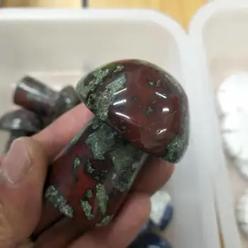 

Rare natural dragon blood stone hand-carved mushrooms 5-6cm
