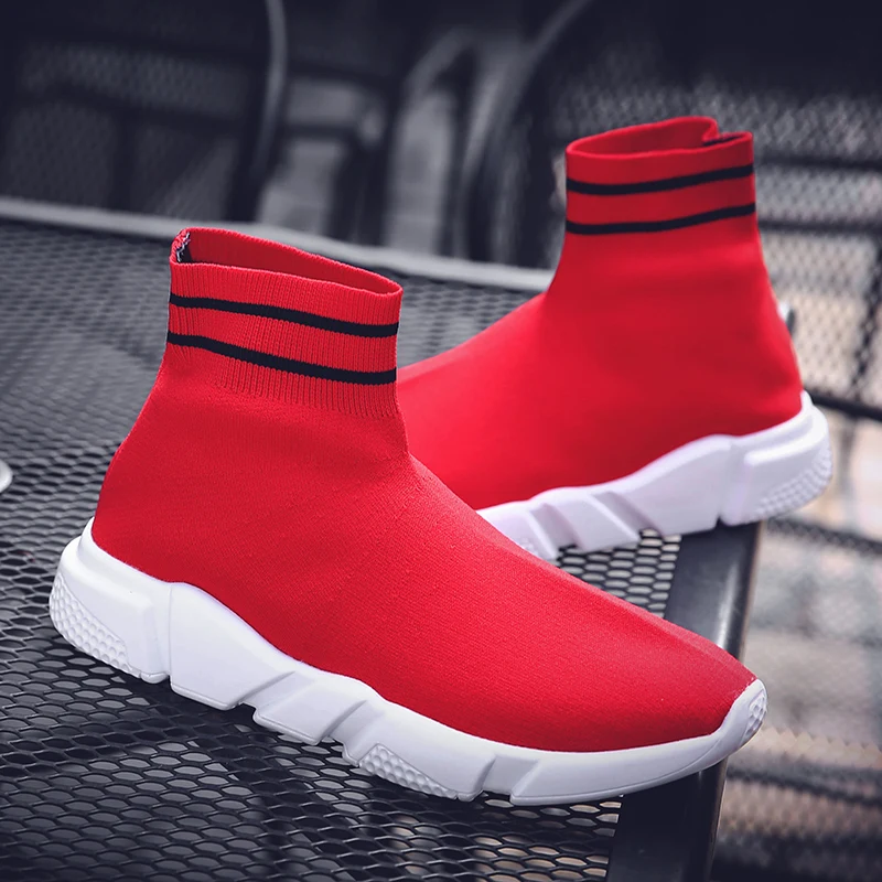 Lovers walking shoes lightweight comfortable breathable sneakers outdoor non-slip wear-resistant retro shoes socks shoes
