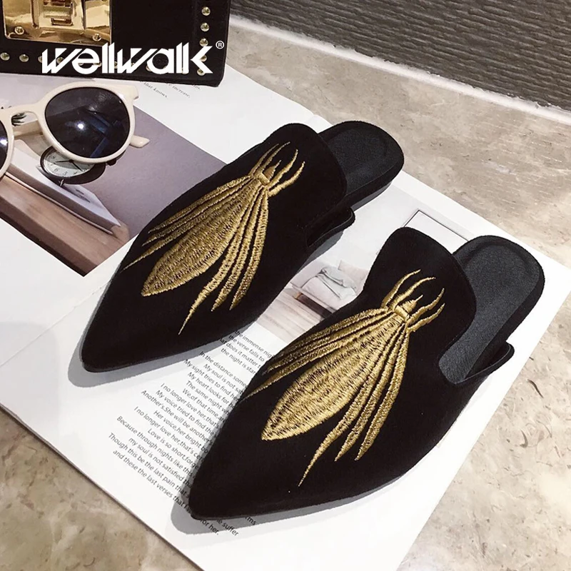 

Embroidered Bee Mules Shoes Women Flat Slippers Fabric Suede Pointed Toed Slides Ladies Slip On Loafers Fashion Style Home Shoe