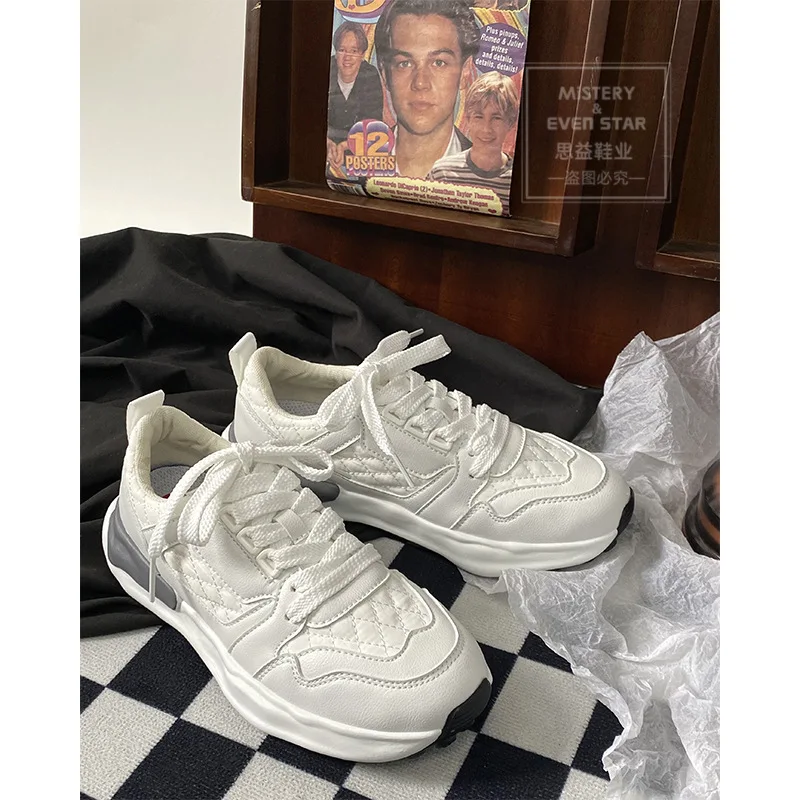 

Luxury 2022 New Breathable Fashion Sneakers Lady Shoes Women Skateboard Shoes Lace-up Med (3cm-5cm) Casual Korean Shoes Woman